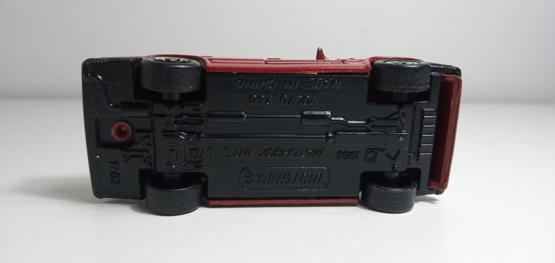 Matchbox Volvo 760