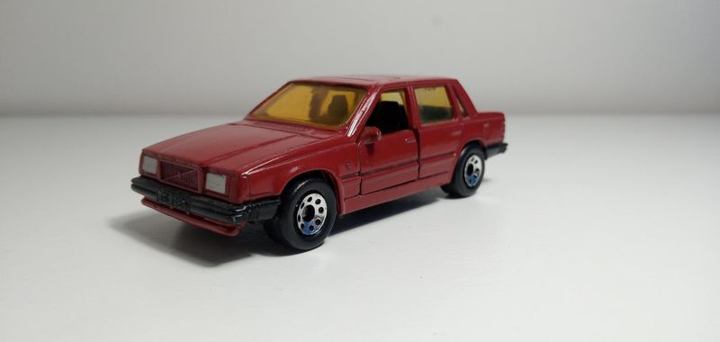 Matchbox Volvo 760