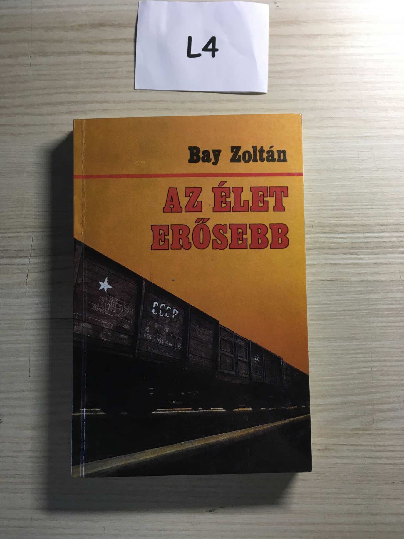 L4 Bay Zoltán - Az élet erősebb