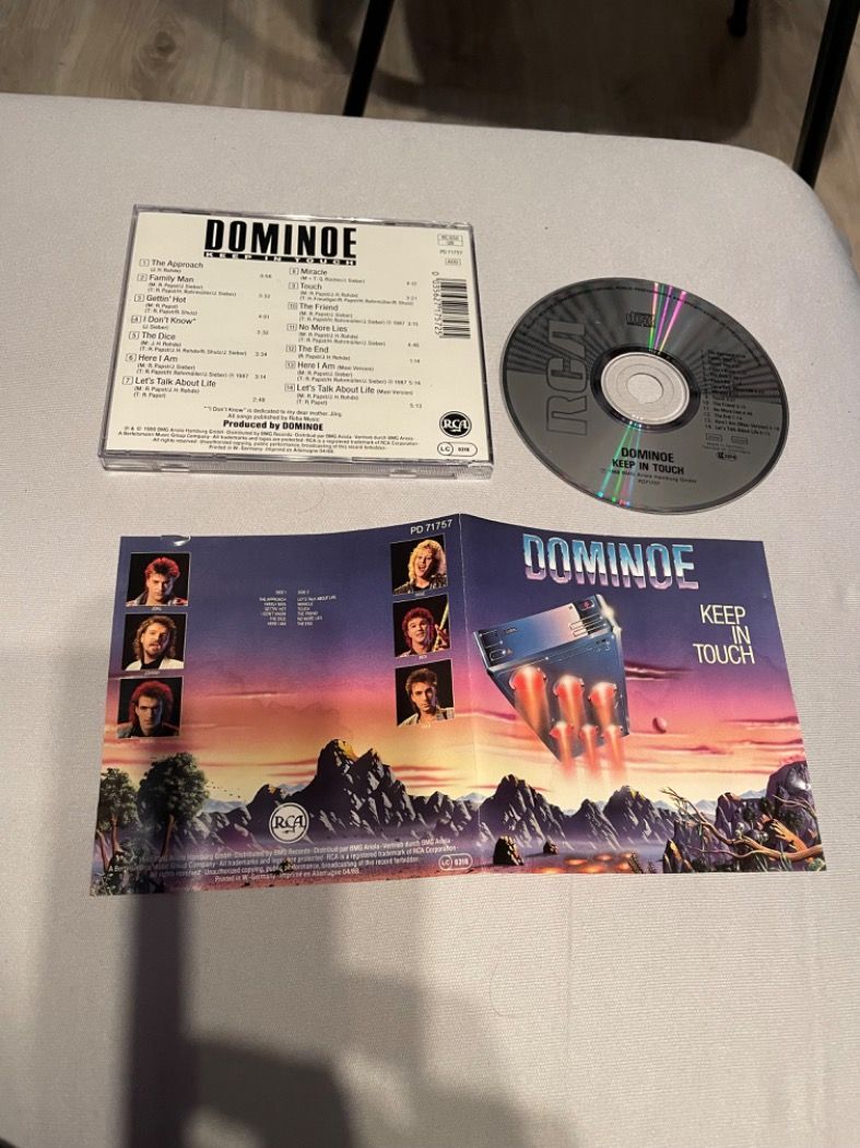 Dominoe - Keep In Touch CD