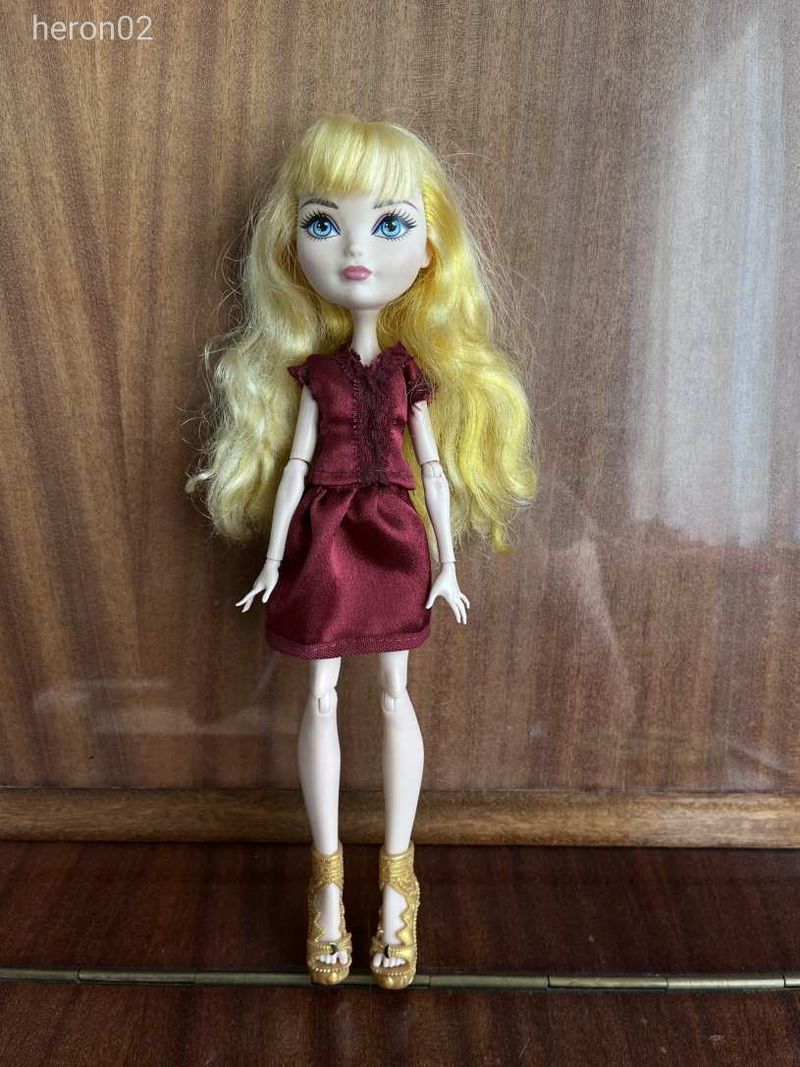 Blondie Lockes - Ever After High baba