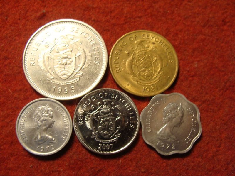 Seychelles 5 féle érme egyben