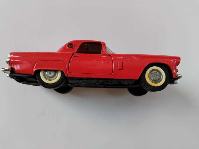 Majorette Thunderbird 56/S 1/32