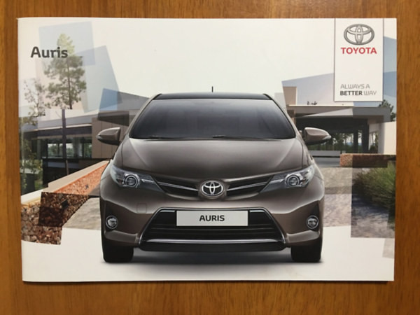 Toyota Auris prospektus (2012) -