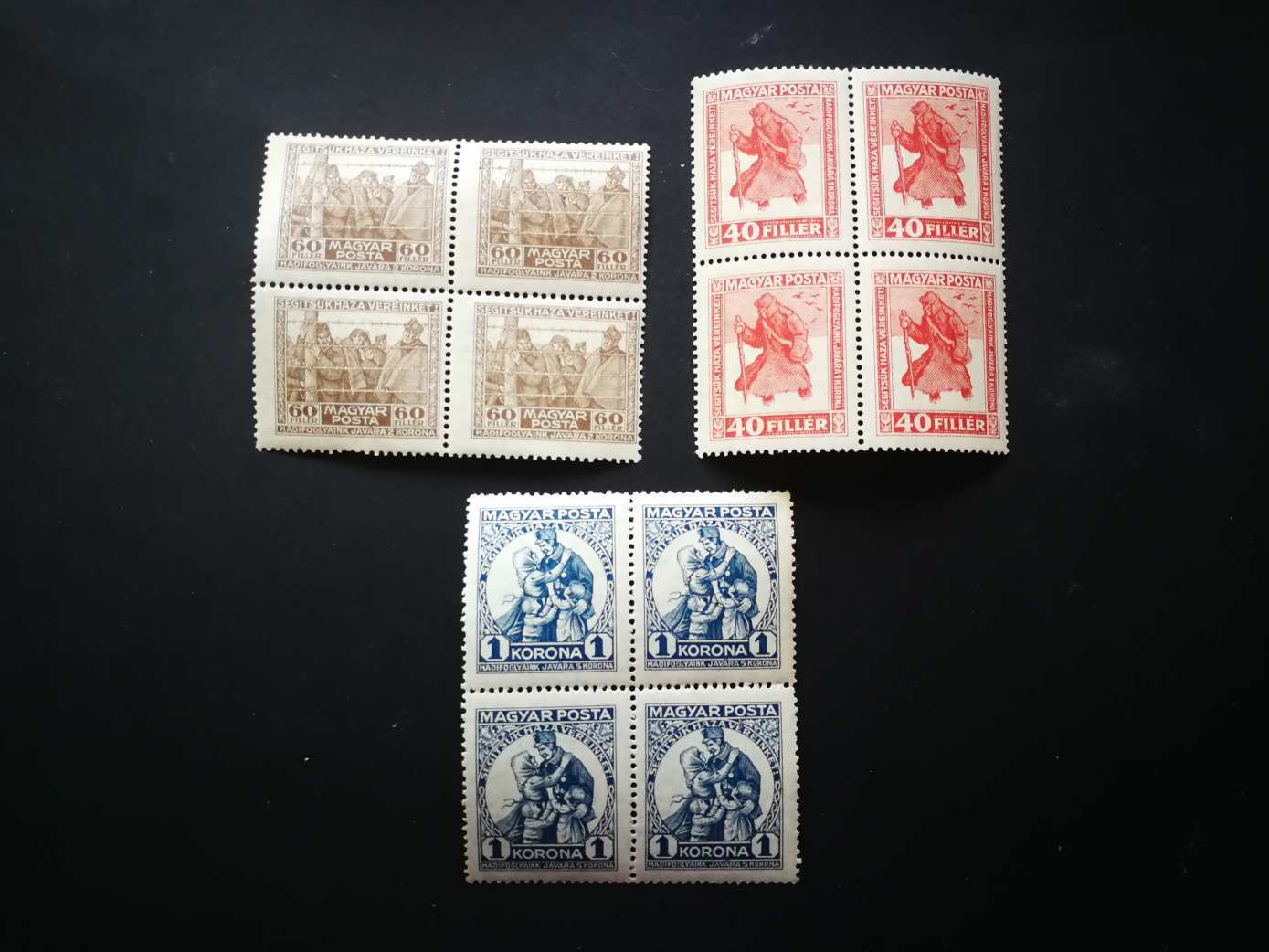 Magyarország 1920 Hadifogoly 4-es tömb ** postatiszta, 40 f és 1 Ft B, 60 f A 10000 Ft kat. érték H