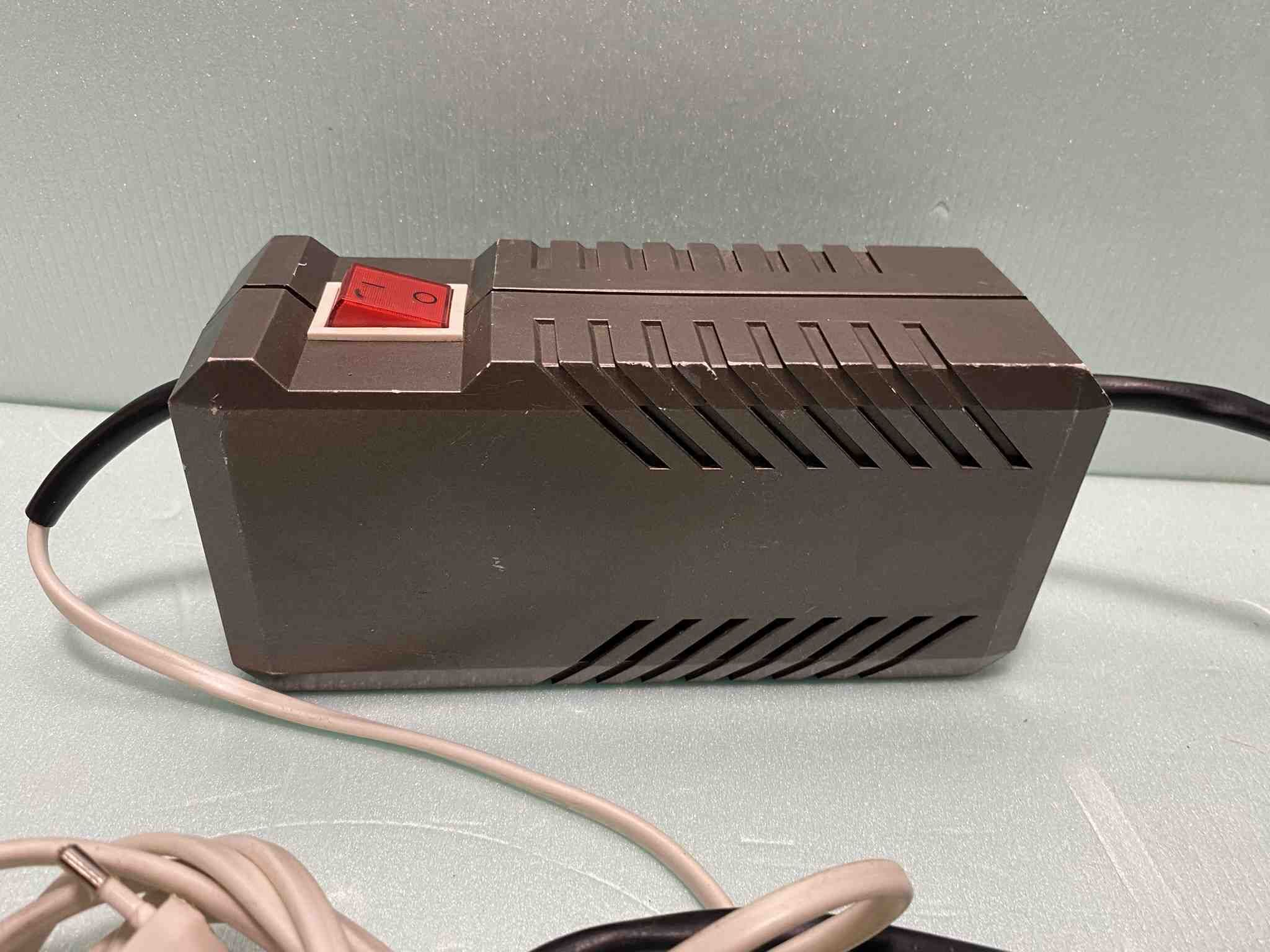 Videoton tv computer táp 1.
