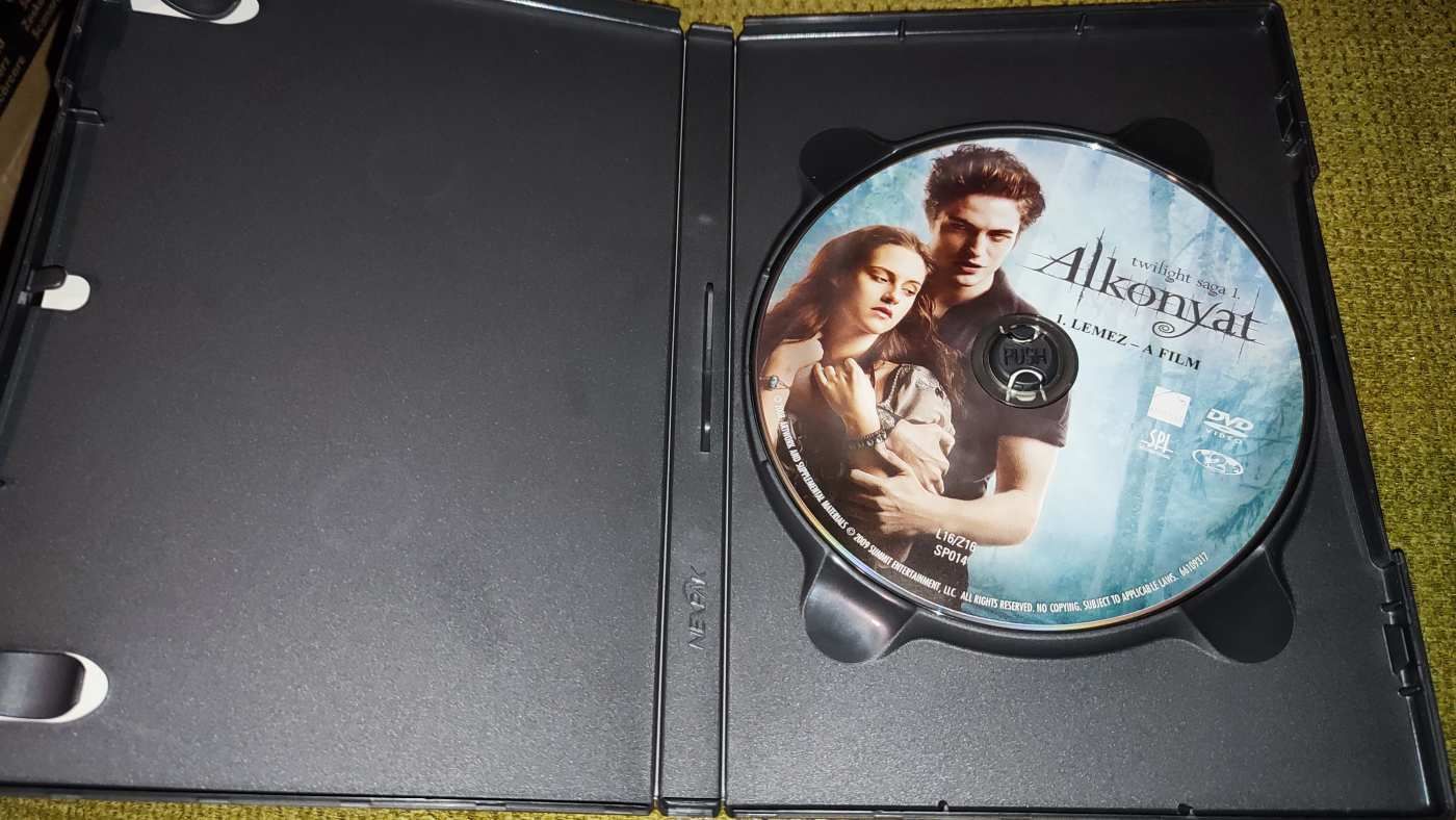 Alkonyat DVD