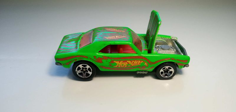 Hot Wheels '67 Camaro