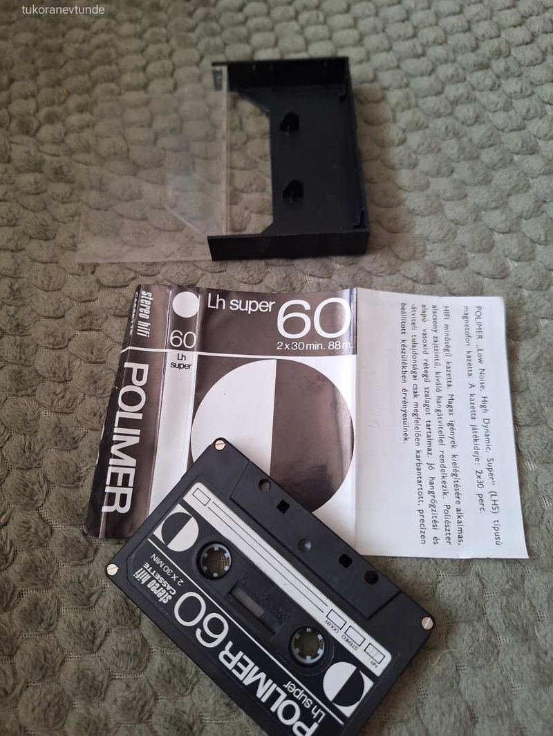 Fekete  polimer LH 60