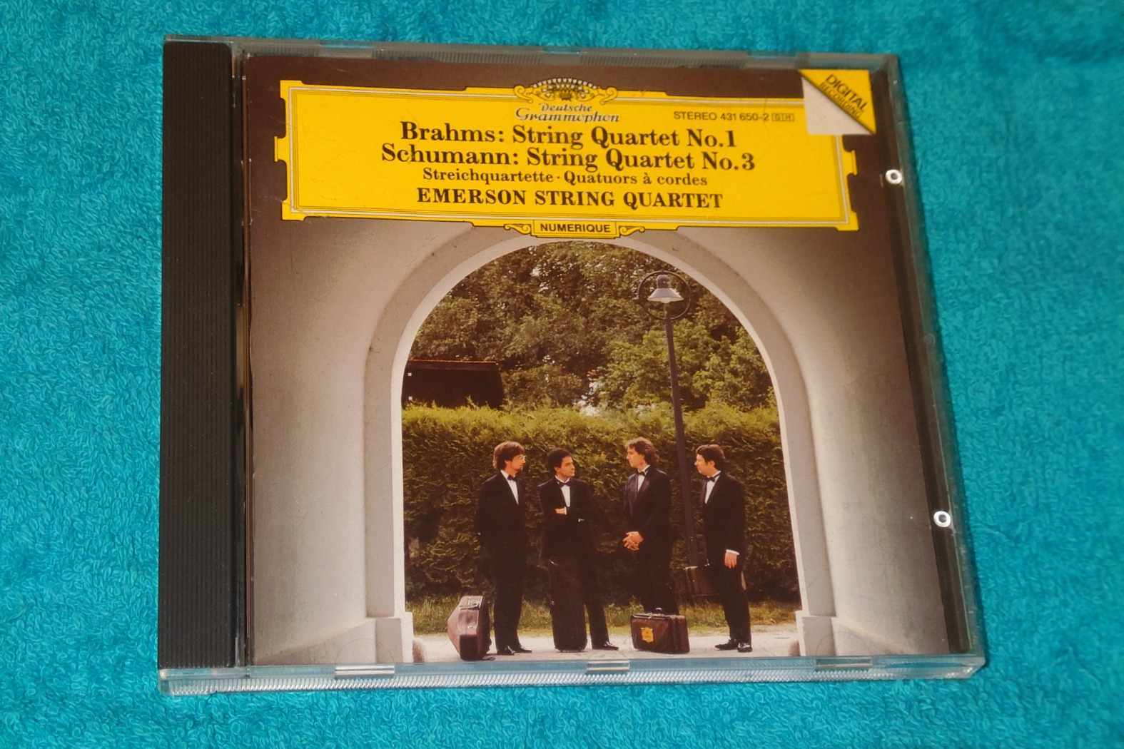 Brahms / Schumann &ndash; Emerson String Quartet &ndash; String Quartet No. 1 & 3 CD */
