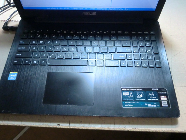Asus X553M.