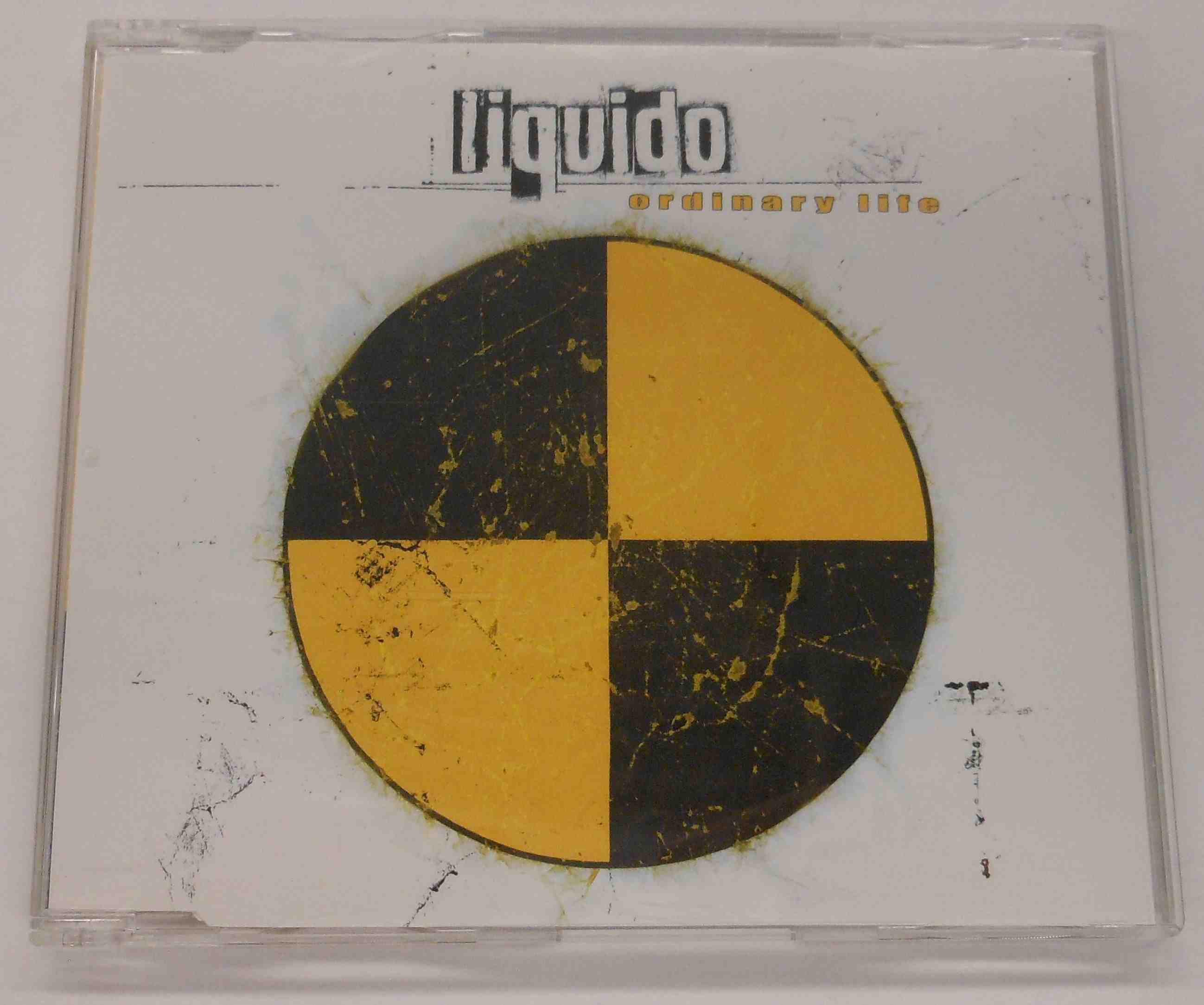 Liquido.   Maxi CD