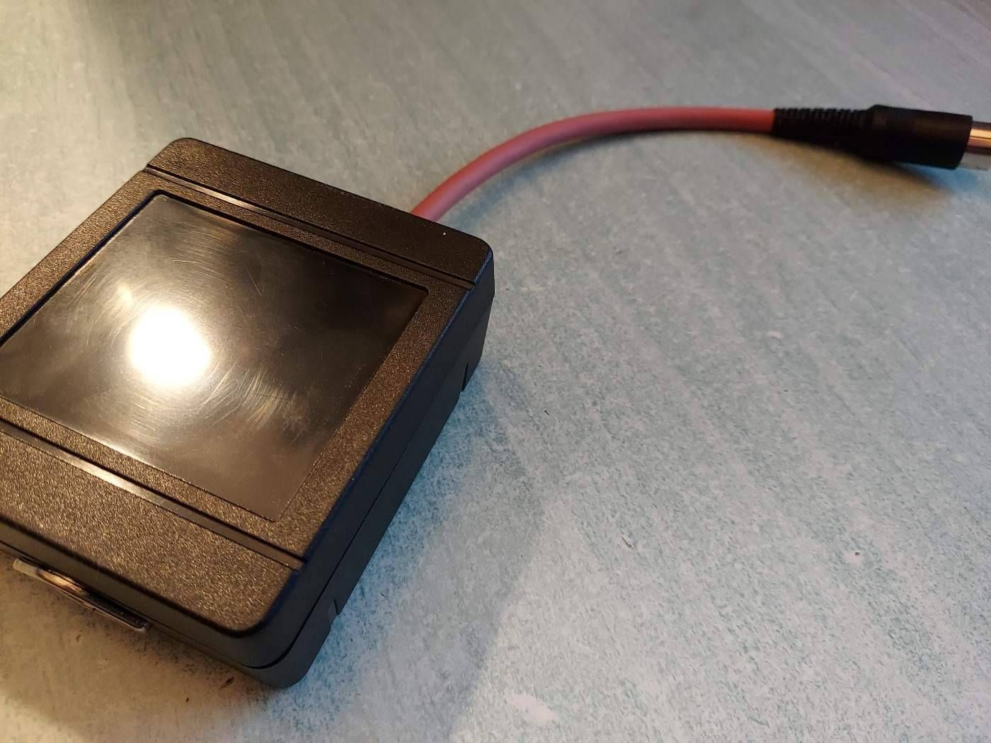 Commodore 64 Saver - táp védő áramkör