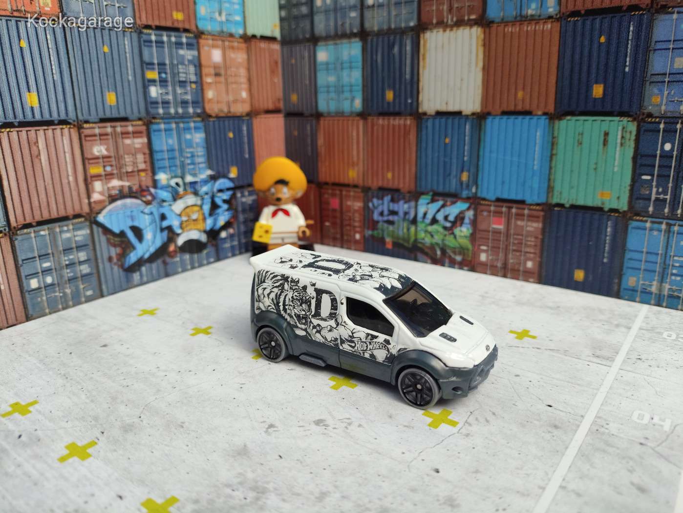 Hot Wheels HW Ford Transit Connect