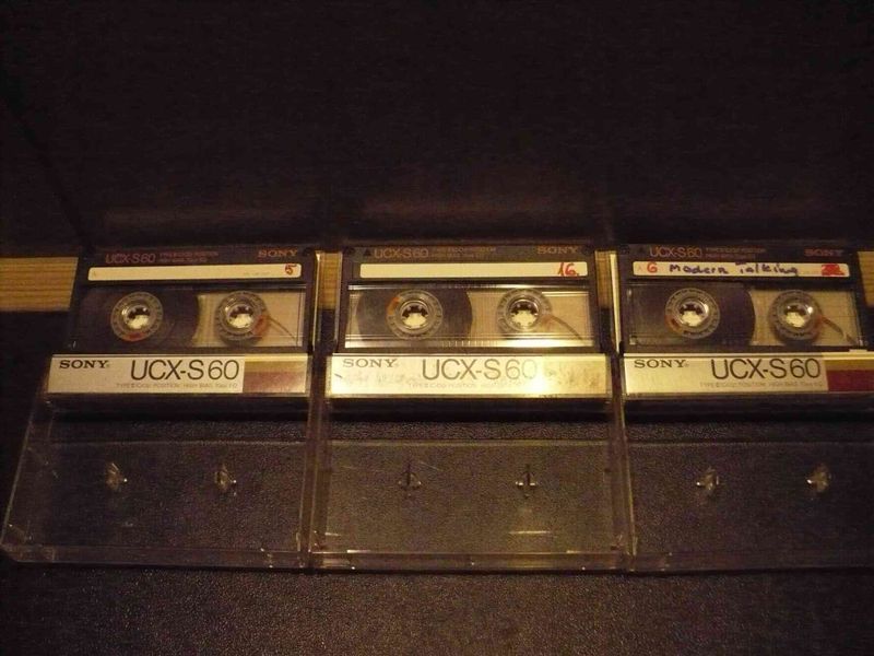 SONY UCX-S 60 3db.