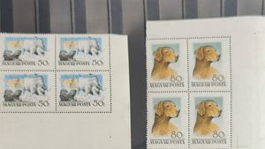 1956 Magyarországi kutyafajták (I.) Postatiszta, falcmentes, teljes sor. 4-es tömbökben **