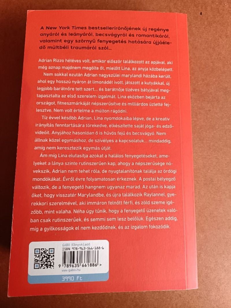 Örökség-Nora Roberts