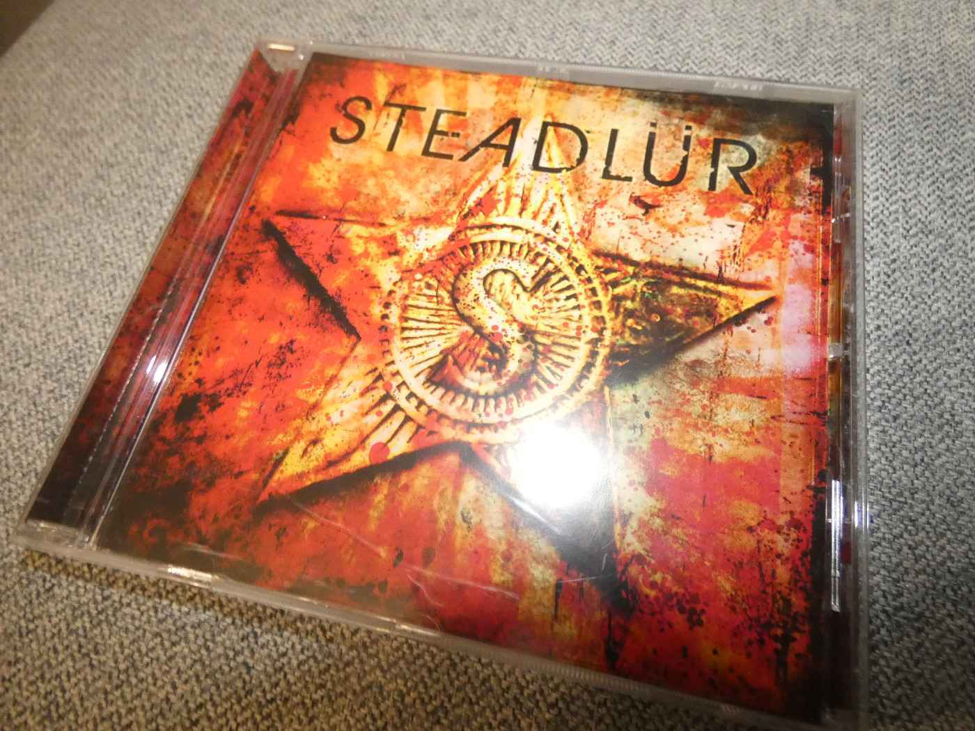 Steadlür - Steadlür