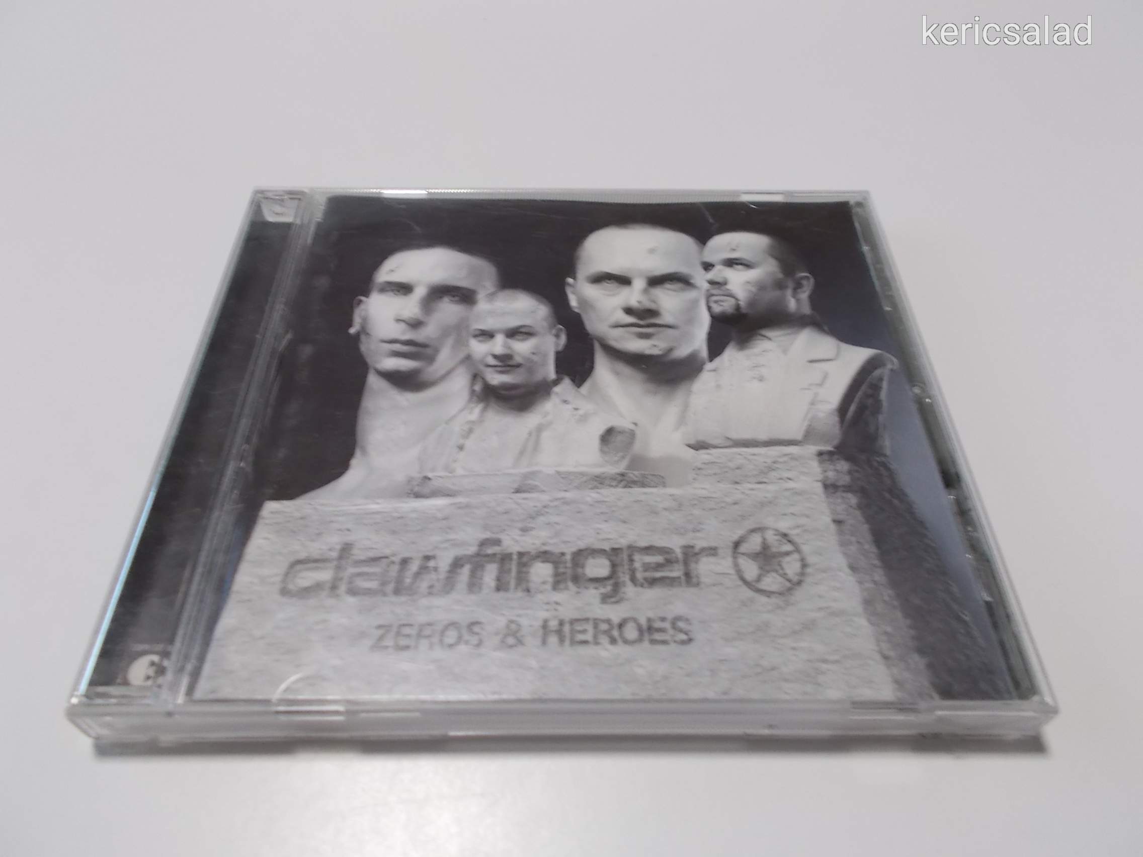 Clawfinger: Zeros & heroes cd 2003