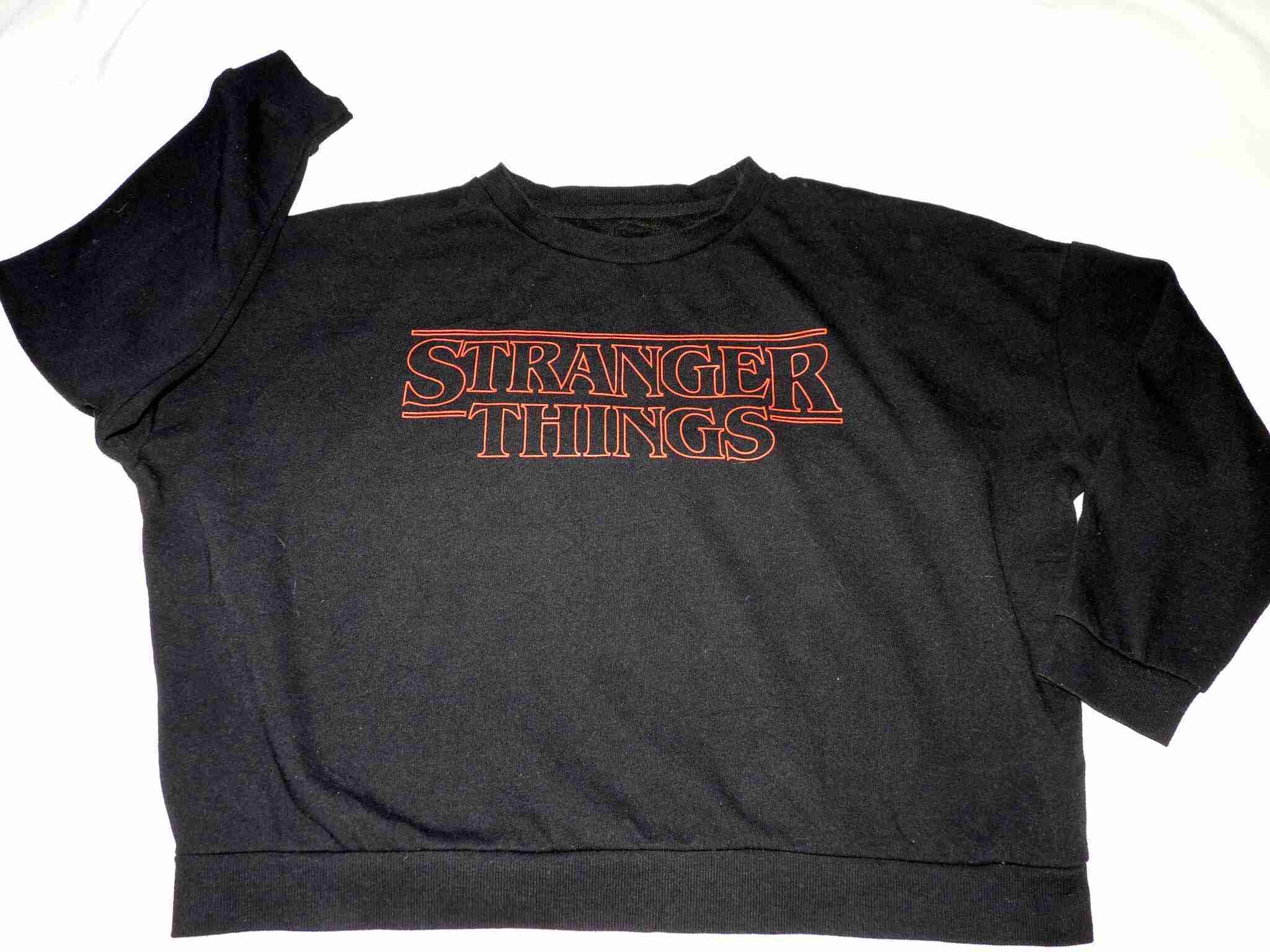 ~*~ Stranger Things - Netflix Pulóver  (S-36) ~*~
