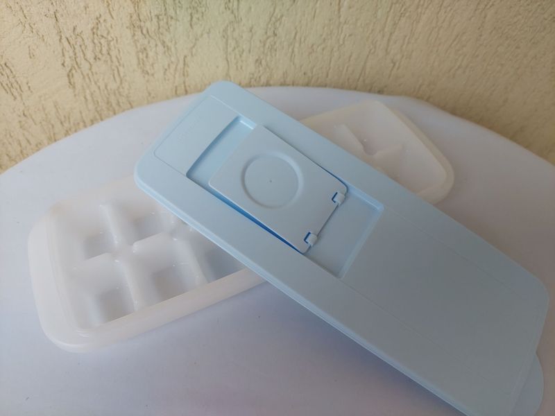 Tupperware Jégkocka készítő
