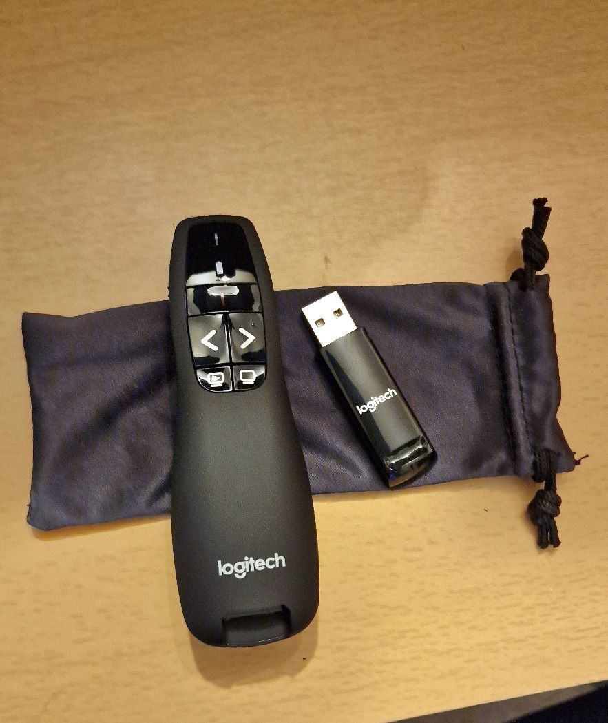 Logitech R400 Lézer Presenter