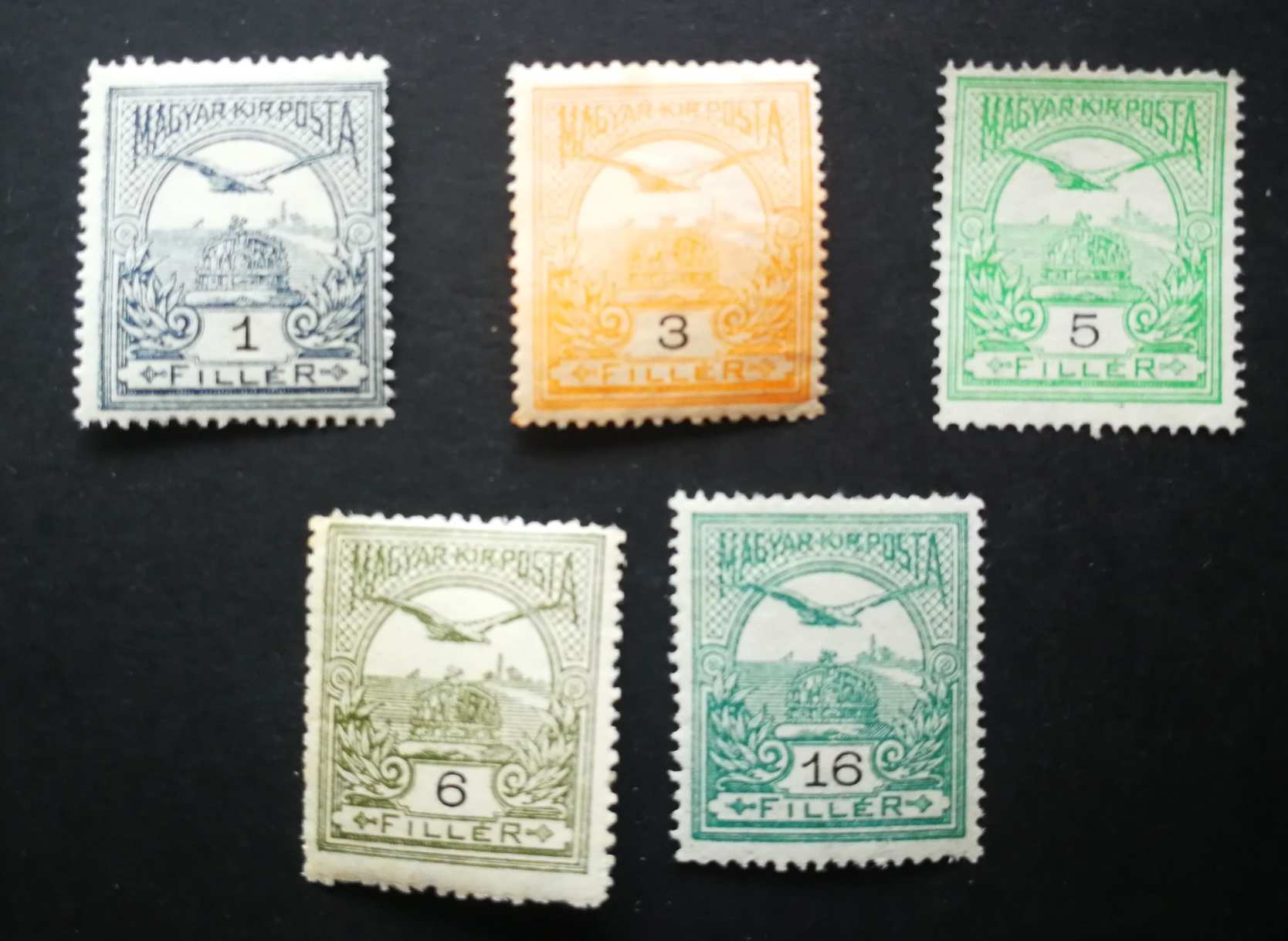 Magyarország 1909 Turul 1f és 6f **, 3f és 16f*, 5f gumi nélkül H