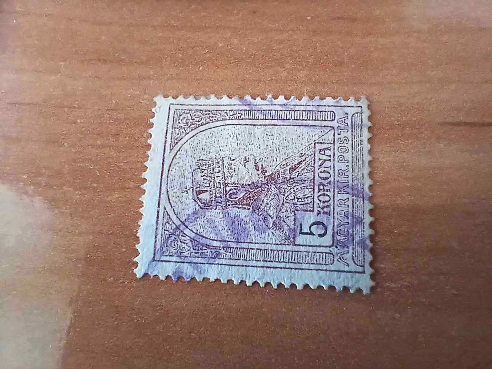 V0332 Magyar turul bélyeg 1909 5 korona 137 VI.vj 3. állás  pecsételt, falcos , kék pecsét