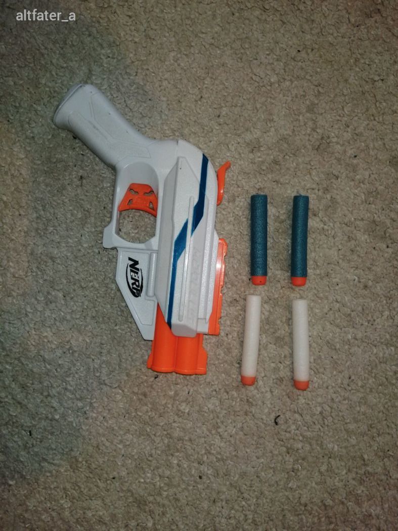 NERF Modulus és 4 lövedék