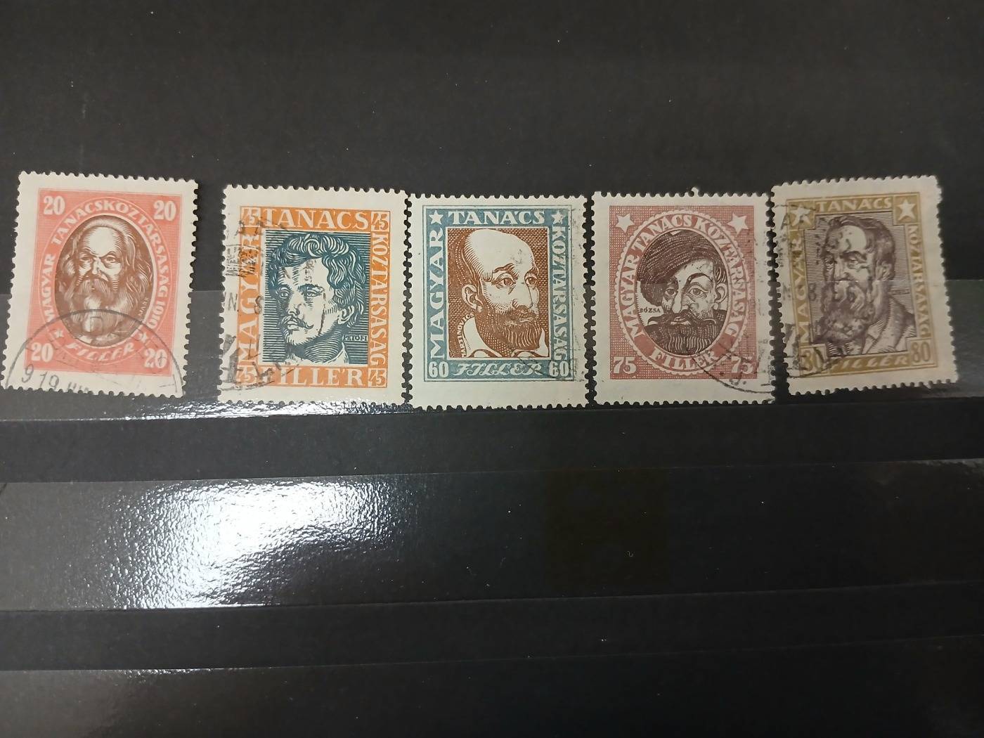 1919.Magyar Tanácsközt.bélyegzett sor.