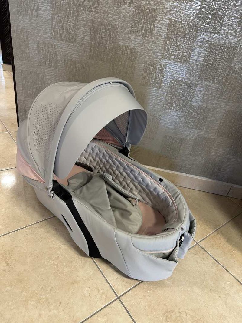 Stokke Xplory V6 babakocsi