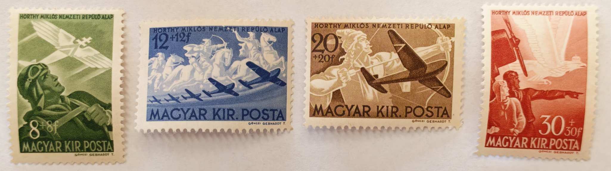 1942 Repülő Alap (III.) Teljes Bélyegsor (**)