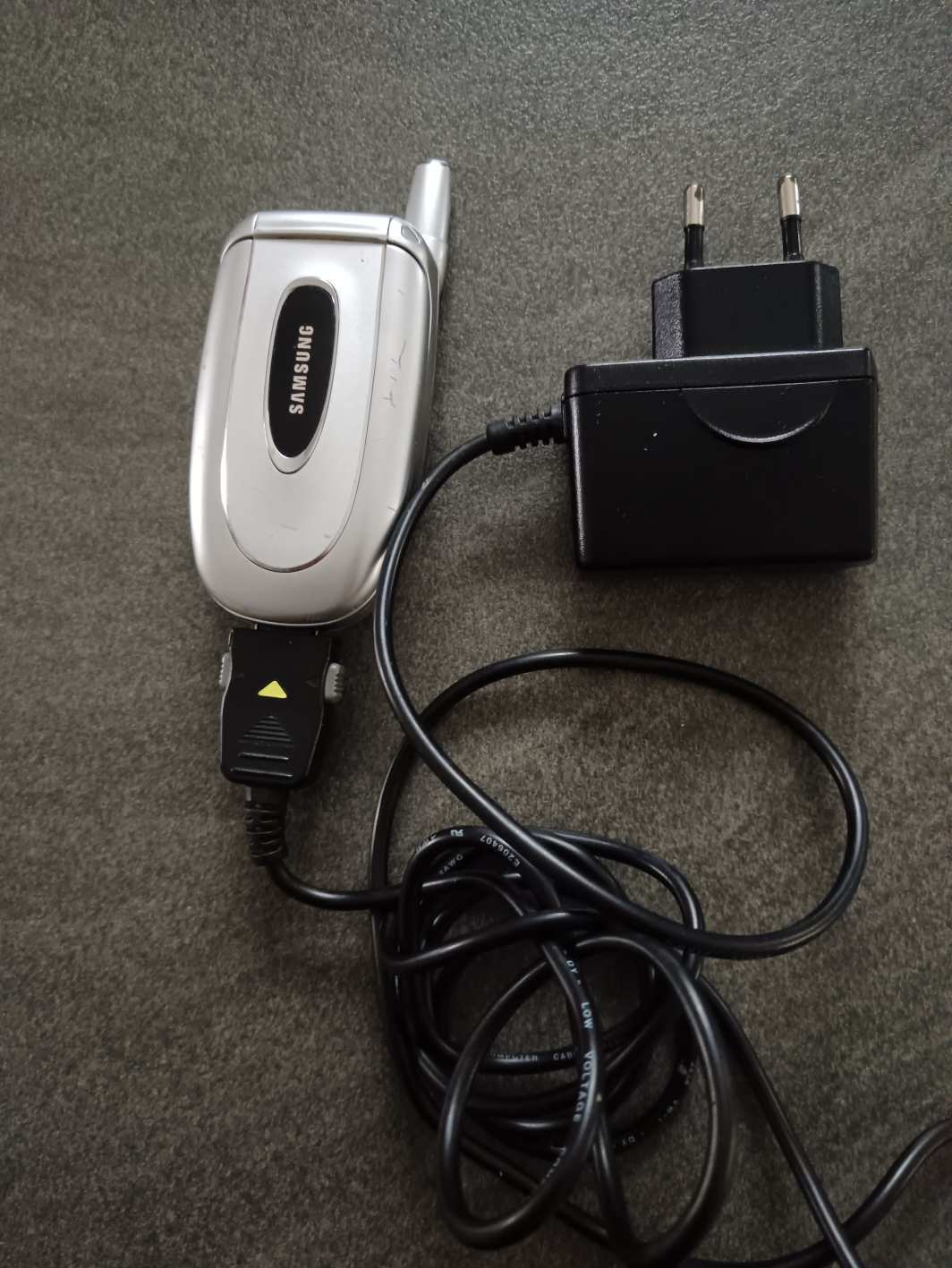 SAMSUNG mobiltelefon