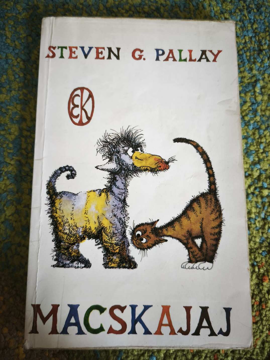 Steven G. Pallay: Macskajaj