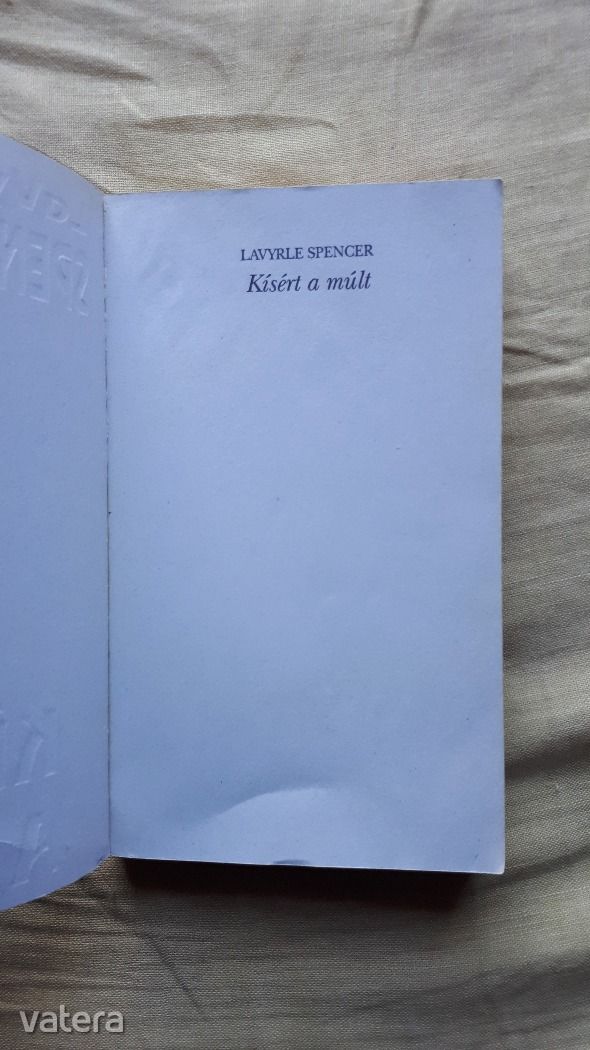 LaVyrle Spencer: Kísért a múlt