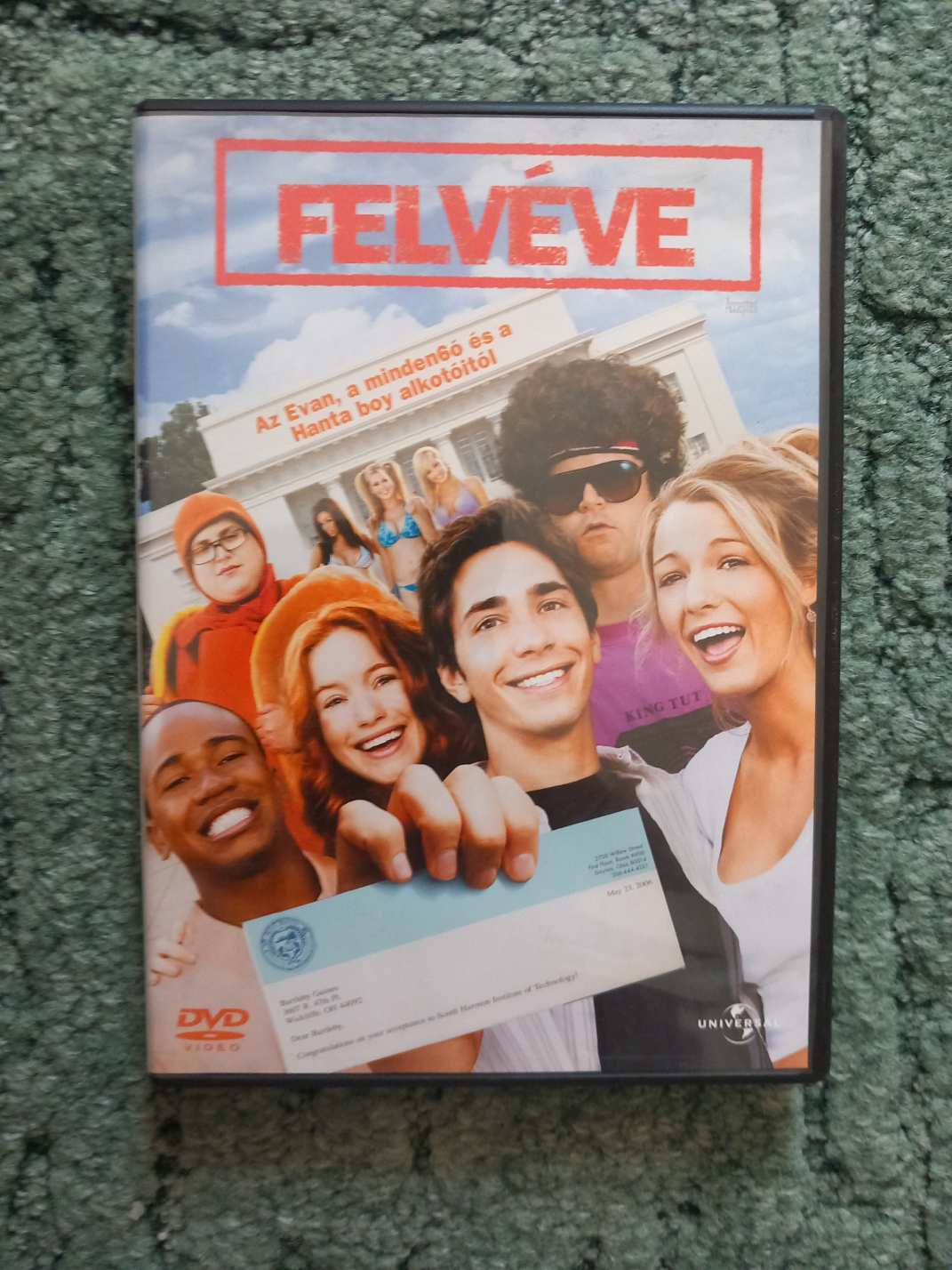 Felvéve DVD