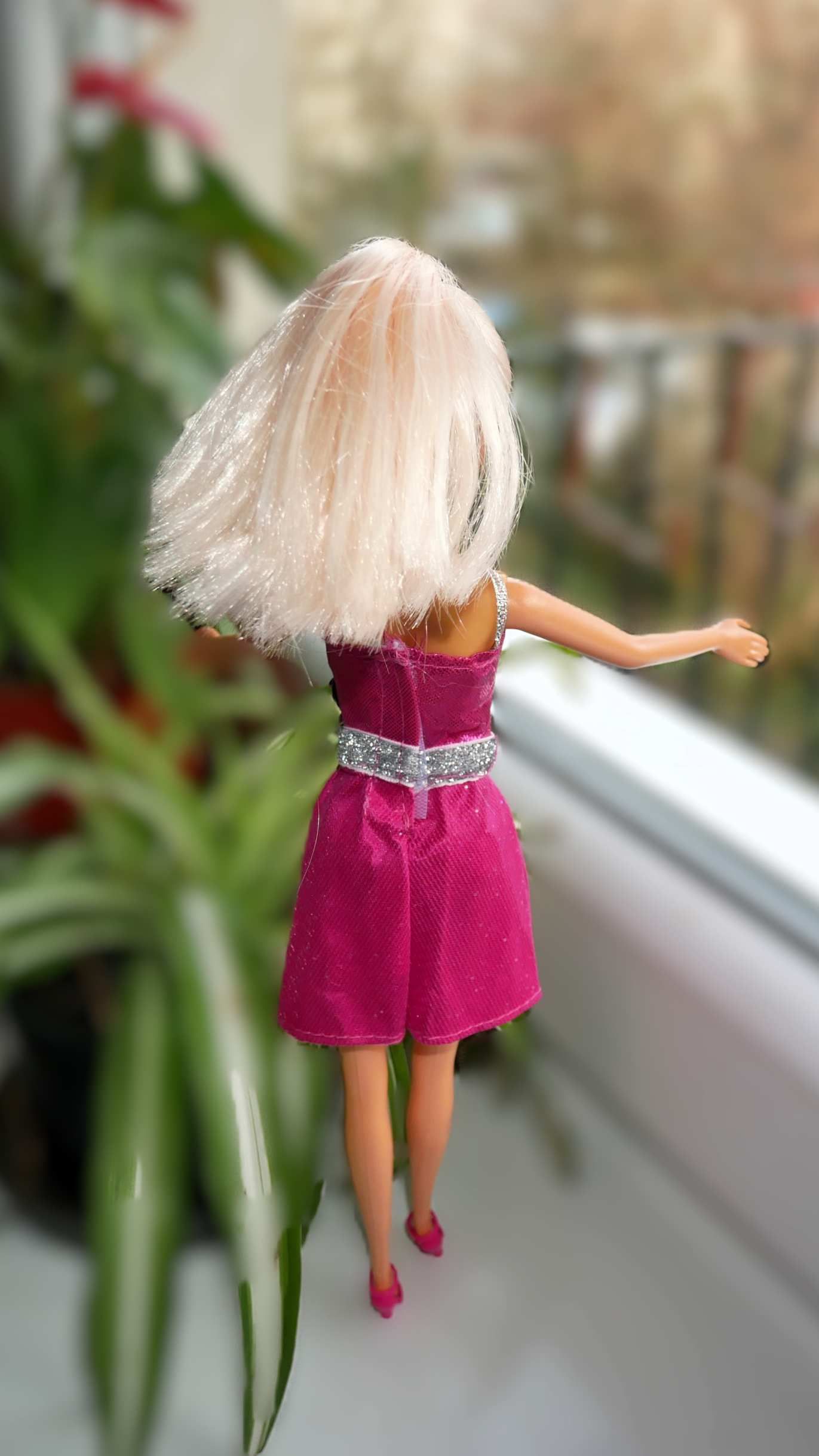Barbie típusú  baba
