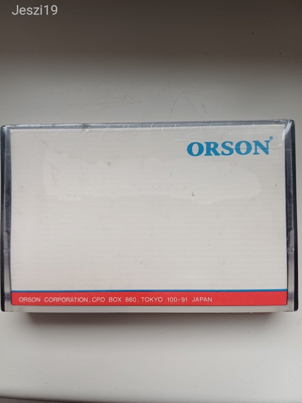 Orson bontatlan audio kazetta.