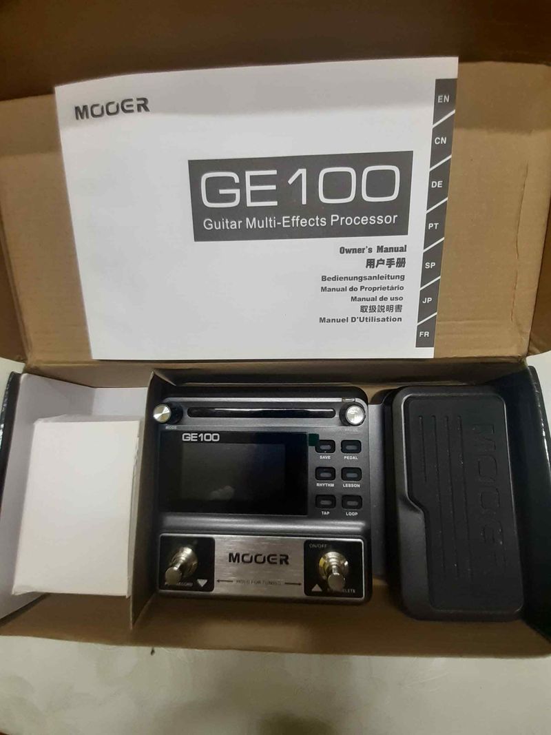 MOOER GE 100 Multi effect processor
