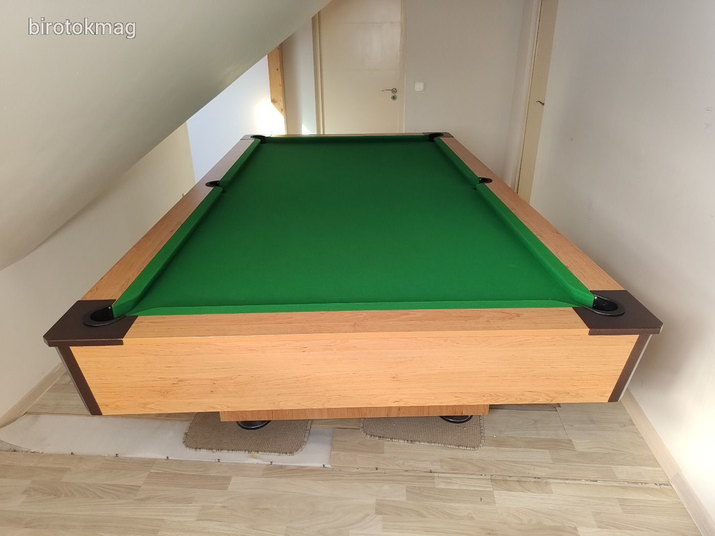 Snooker asztal - 9 láb