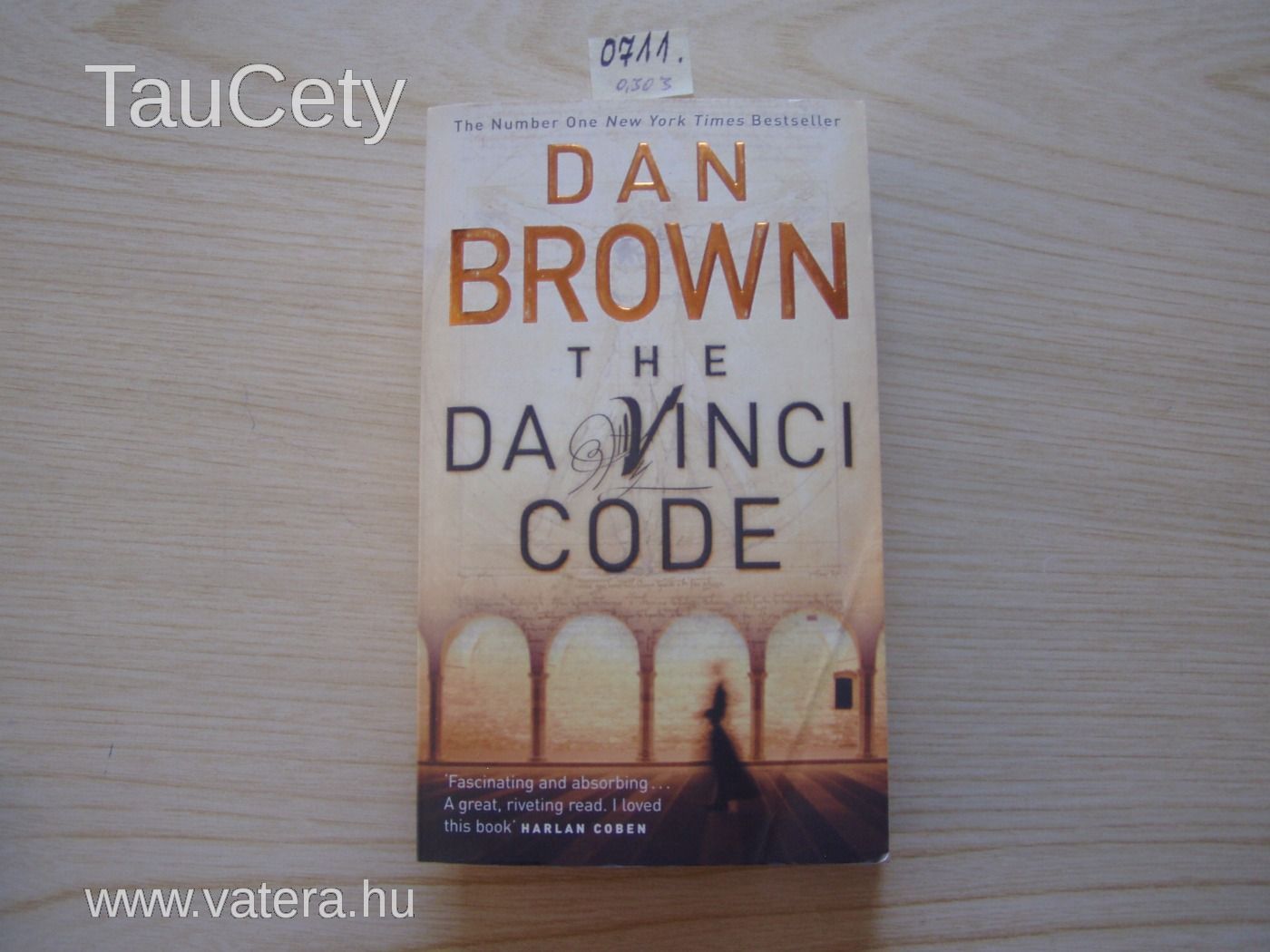 DAN BROWN : THE DA VINCI CODE                ÉRDEN