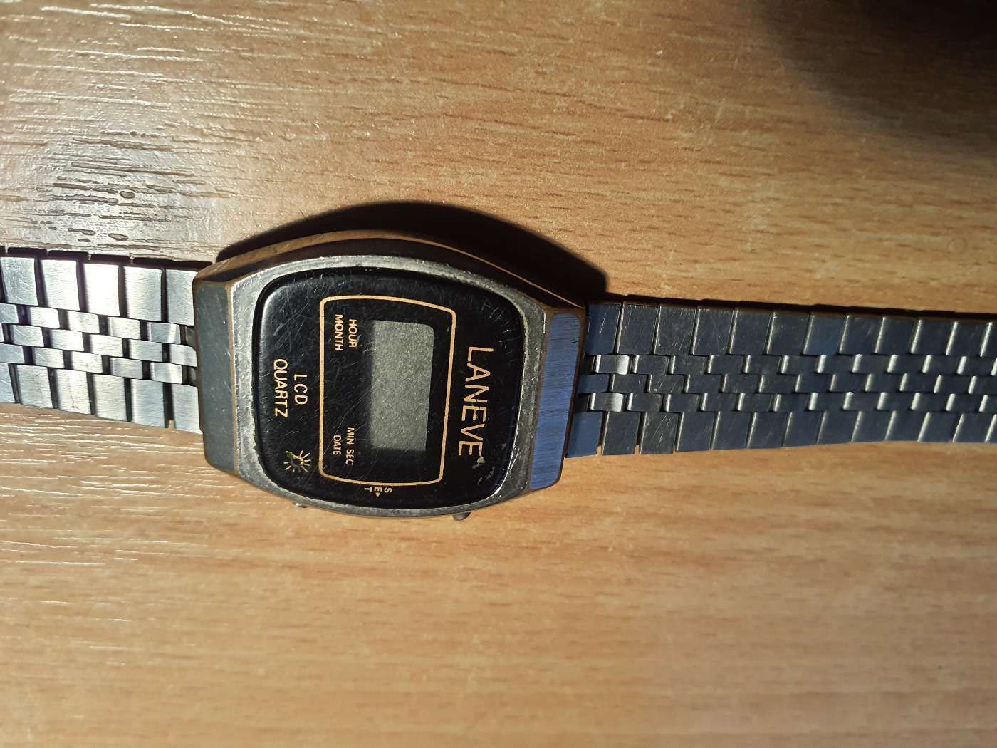 RETRO KARÓRA
