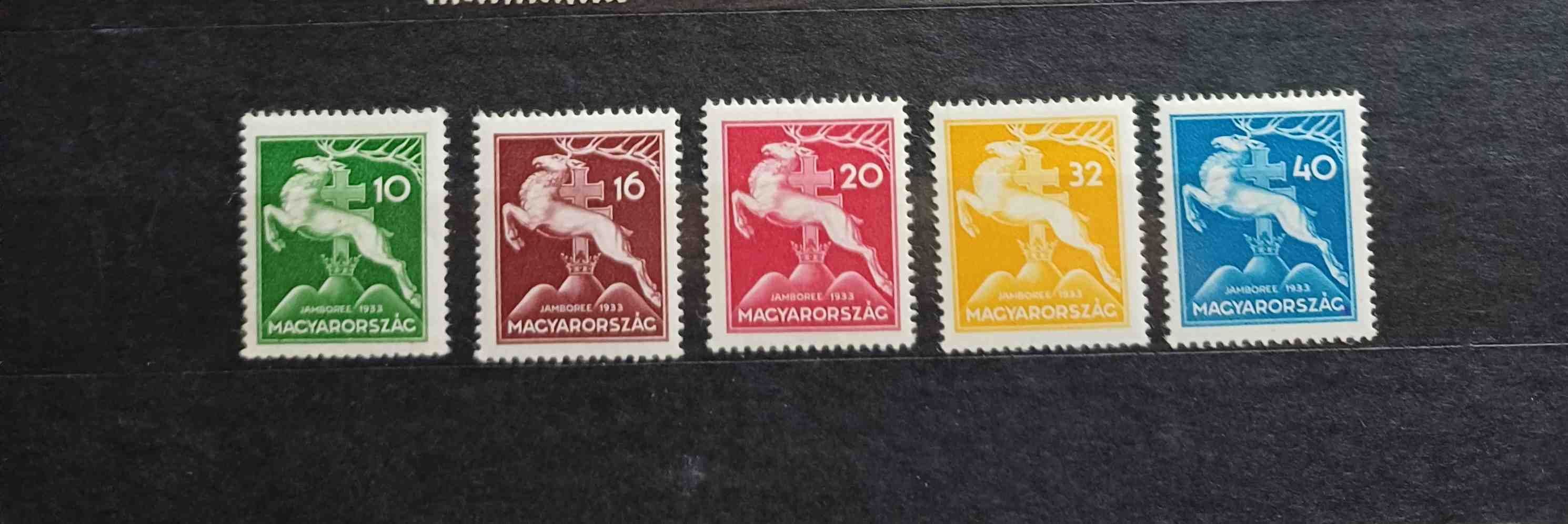1933. Cserkész bélyegsor
