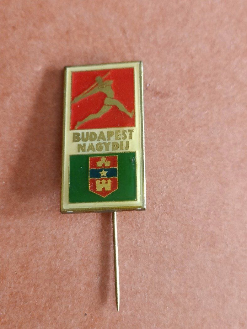 Budapest Nagydíj kitűző