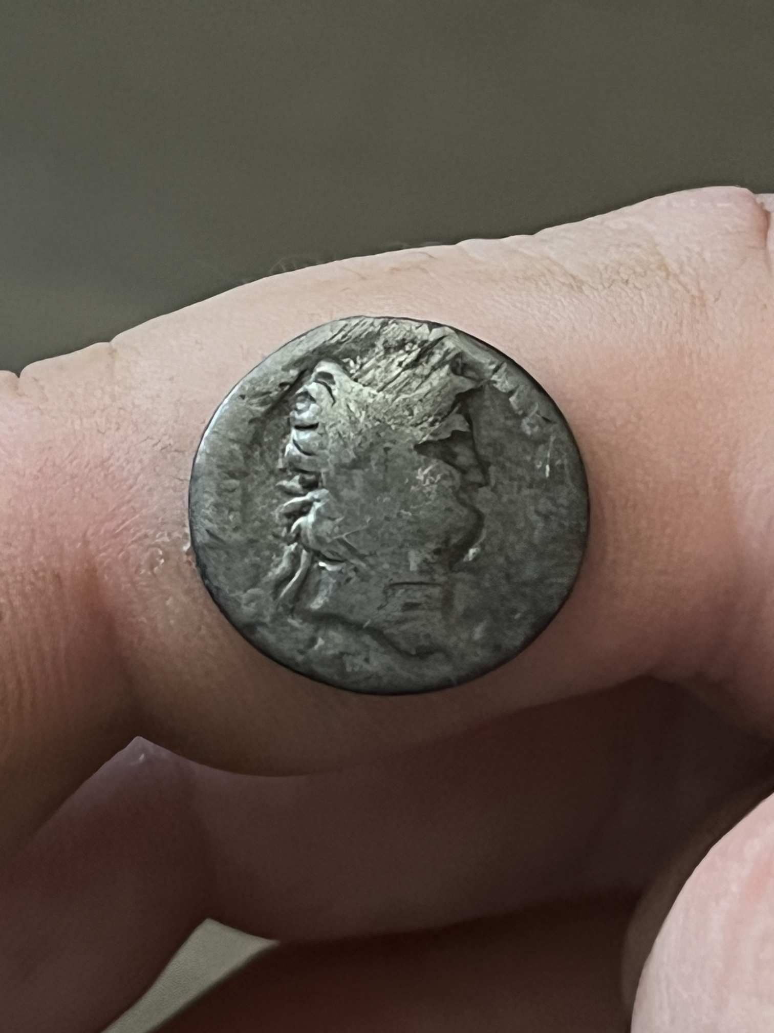 Nero dénár salus