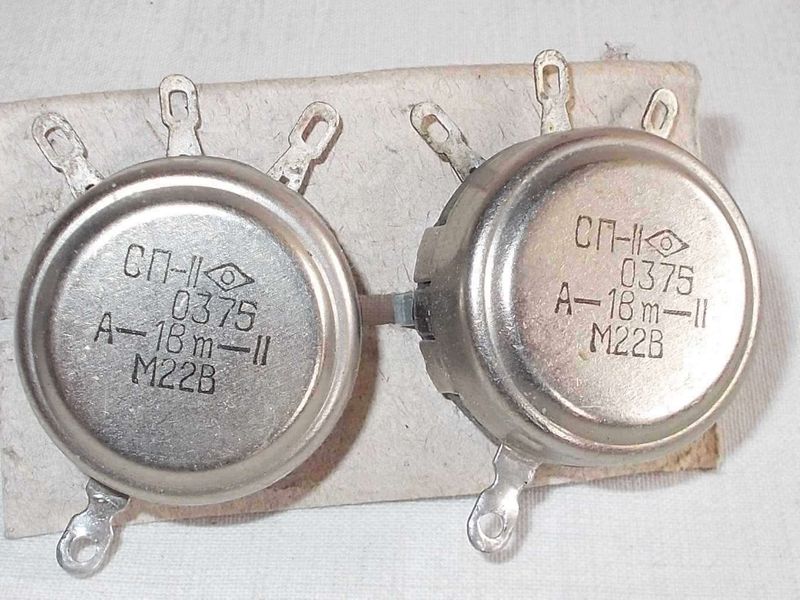 M 22 B potméter  -  2 db (  5   )