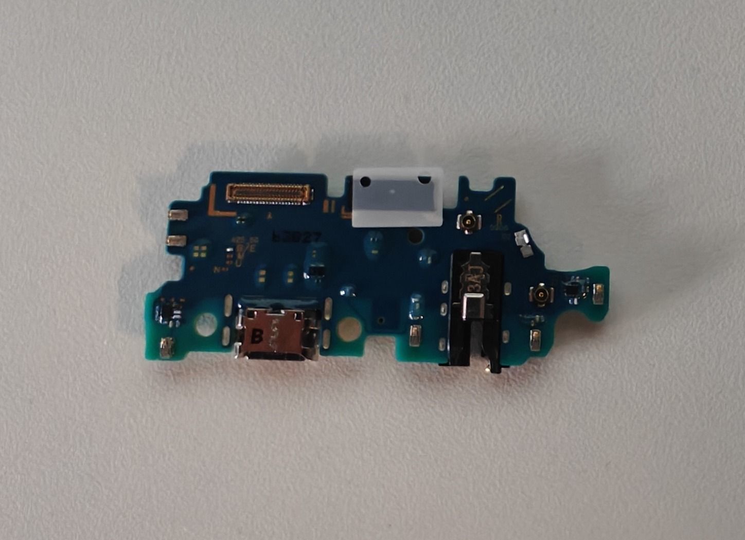 Samsung A25 (SM-A256) USB panel