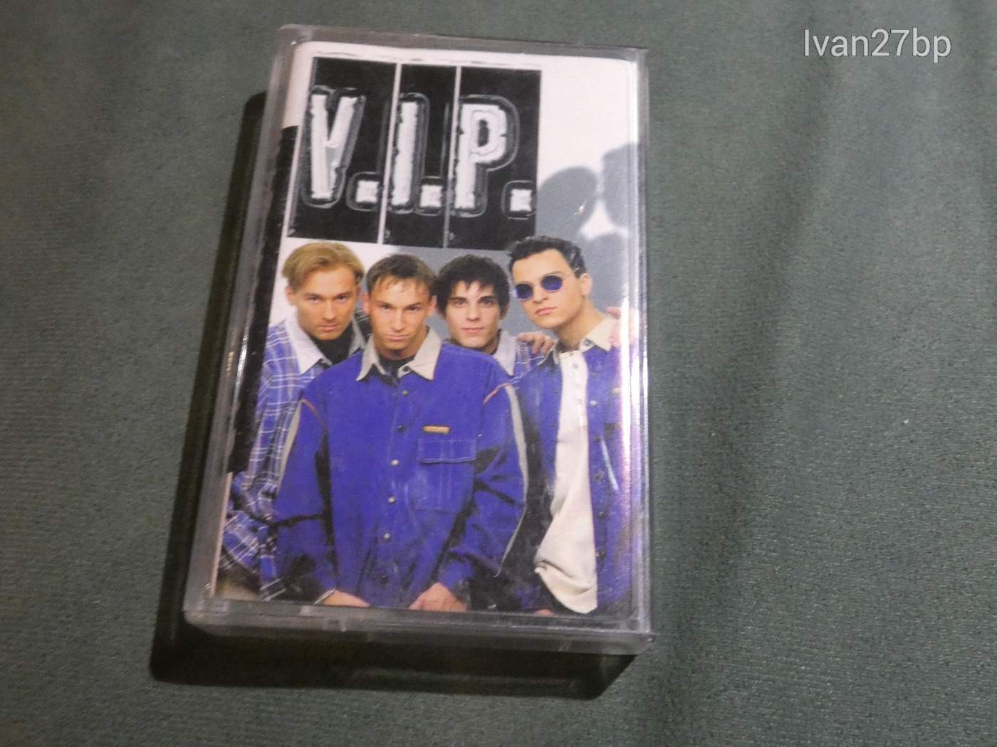V.I.P. - V.I.P.