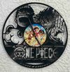 One Piece bakelit óra