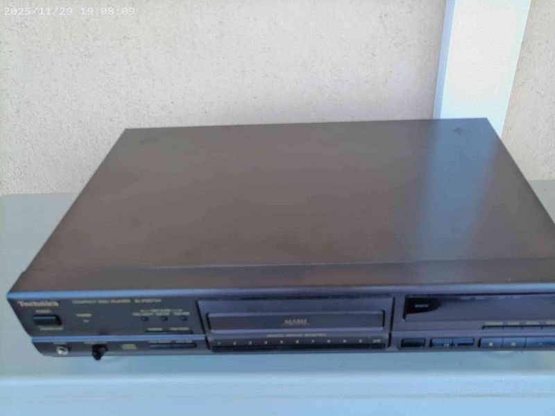 TECHNICS minőségi programozható CD-játszó